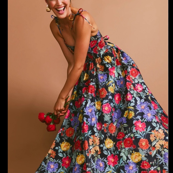 Show me your mumu Juliet Maxi Dress Charm Peony Black Taffeta - Picture 2 of 5